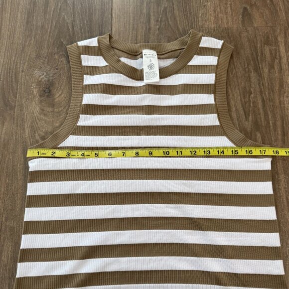 Athleta Seamless Cropped Tank Top XL - Picture 6 of 7